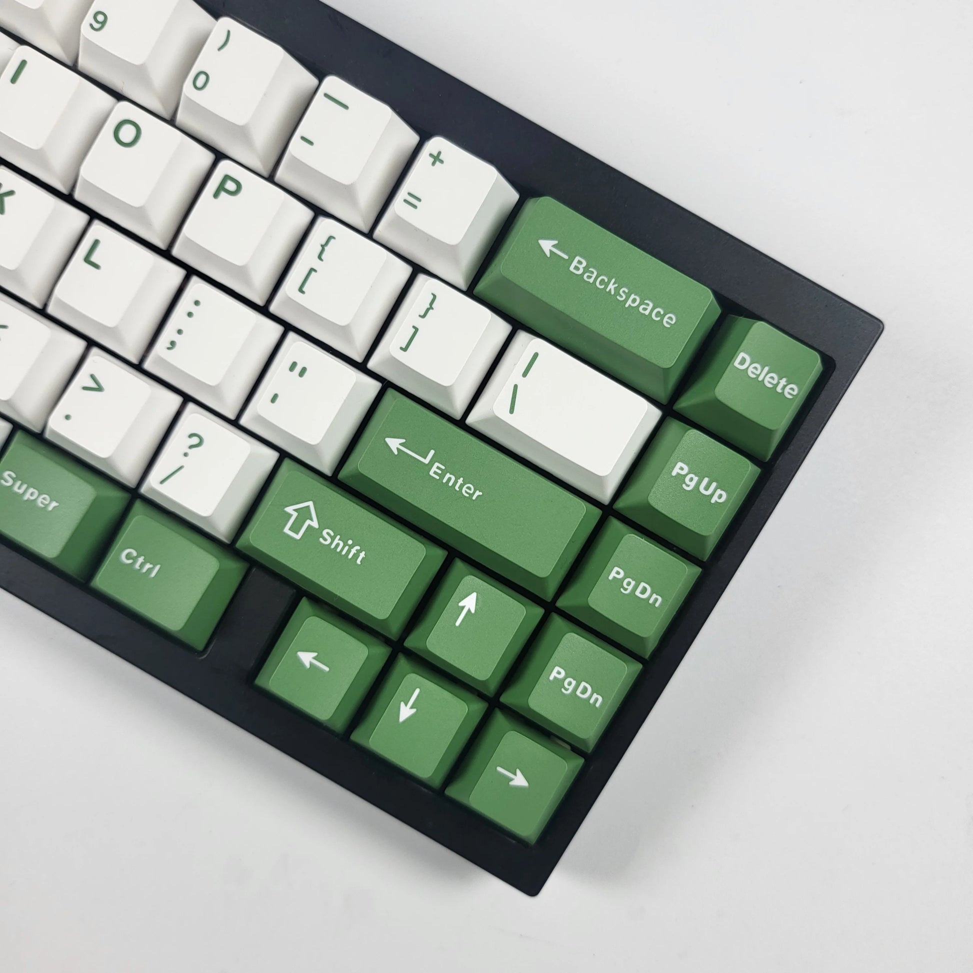 Cheese Green GMK Keycaps ISO Alice Layout 126 Keys PBT Keycaps Cherry Profile for Mechanical Gaming Keyboard